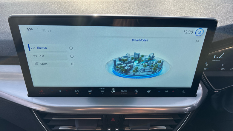 Ford Focus 1.0 EcoBoost Hybrid mHEV 155 Titanium X 5dr Auto Petrol Estate